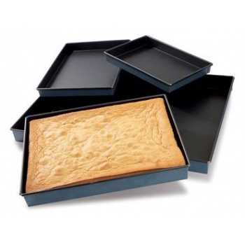 Matfer Bourgeat 331312 Matfer Bourgeat Steel Non-Stick Sponge Cake Pan 13 3/4” X 9 7/8” Rectangular Cake Pans - Sheet Cake Pans