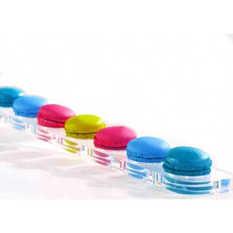 Pastry Chef's Boutique MAGO8001 Macarons Display - Holds 7 macarons - 45x6cm - 6cm Macarons Display