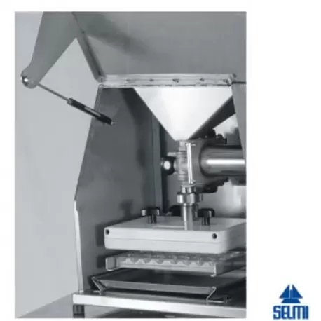 Selmi A-1365 Selmi Filler Mould Filling Injection Machine Chocolate Molds Filling Equipment