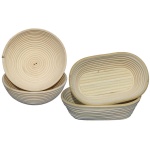 Matfer Bourgeat Banneton Willow Basket Oval 9 1/2'' x 6'' - 11oz.