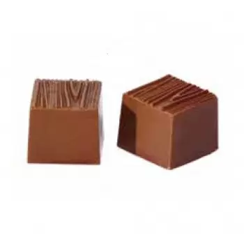 Chocolate World CW1676 Polycarbonate Wooden Square Chocolate Mold - 22.5 x 22.5 x 19.5 mm - 11.5gr - 4x8 Cavity - 275x135x24m...