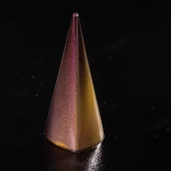 Polycarbonate Tall Triangular Pyramid Chocolate Mold - 25 x 26 x 55 mm - 11 gr - 28 Cavity - 275 x 175 mm