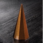 Polycarbonate Tall Octogonal Pyramid Chocolate Mold - 25 x 25 x 55 mm - 11 gr - 28 Cavity - 275 x 175 mm