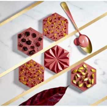 Chocolate World CW1906 Polycarbonate Ruby Flower Tablet Chocolate Mold - 103.5 x 89.5 x 13.5 mm - 56gr - 1x2 Cavity - 275x135...