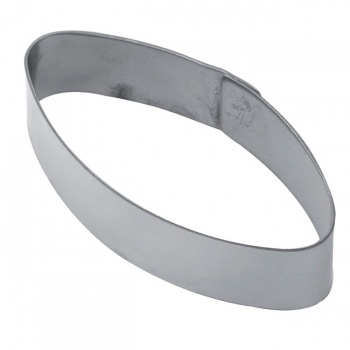 Pavoni X17 Stainless Steel Pointy Oval Calisson Tart Rings Height: 3/4'' Diam: 3.54'' - 90 x 45 x 20 mm Finger & Individual T...