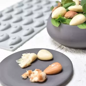 Pavoni ALMOND Decoration Almond Silicone Mold - 34 x 21 x 11 mm - 4 ml - 30 imprints