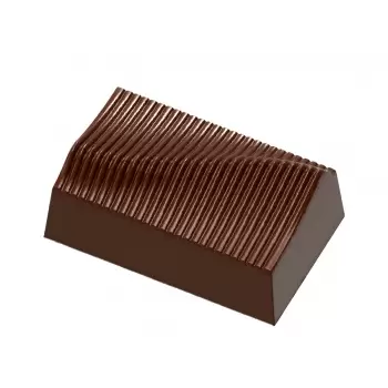 Polycarbonate Pleated Wavy Rectangle Chocolate Mold - 35 x 21.5 x 14 mm - 10.5gr - 3x8 Cavity - 275x135x24mm