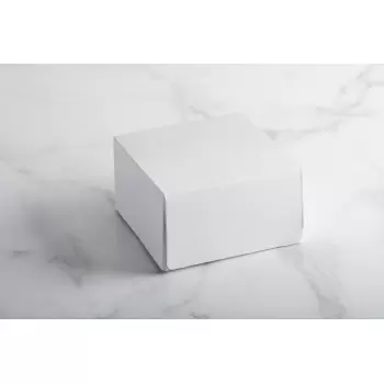 Pastry Chef's Boutique 15231 White Cardboard Pastry Cake Entremets Boxes - 20 x 20 x 10 cm - Pack of 50. Pastry Boxes