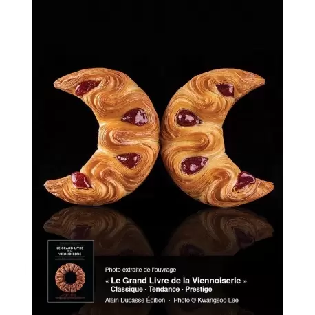 Jean-Marie Lanio JMLGLV Le Grand Livre de la Viennoiserie by Jean-Marie Lanio, Thomas Marie, Olivier Magne, Jeremy Ballester....