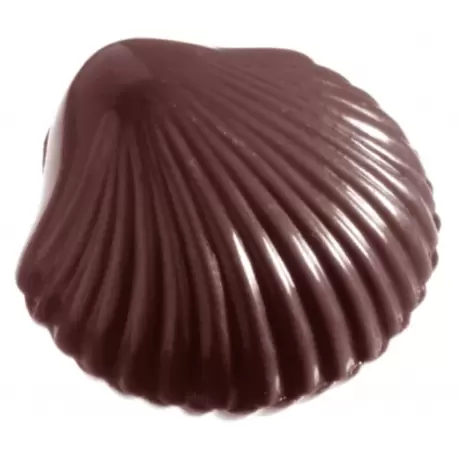 Chocolate World CW1210 Polycarbonate Scallop Shell Chocolate Mold (Same as CW2281) - 28 x 30 x 9 mm - 5gr - 4x8 Cavity - 275x...