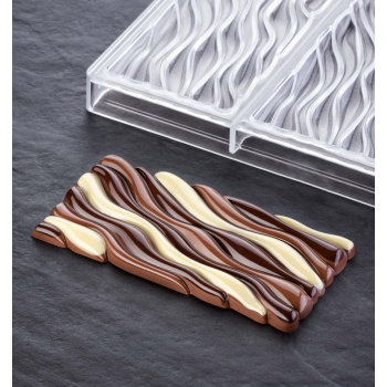 Polycarbonate Chocolate Bar Mold Fluid by Vincent Vallée - 154x77x11 - 100g - 3 indents