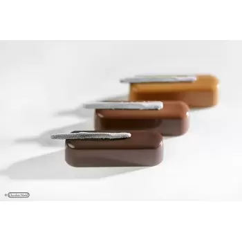 Chocolate World CW12034 Polycarbonate Praline Éclair Snack Bar by Martin Diez Chocolate Mold - 49 x 14 x 12 mm - 8.5gr - 3x7 ...