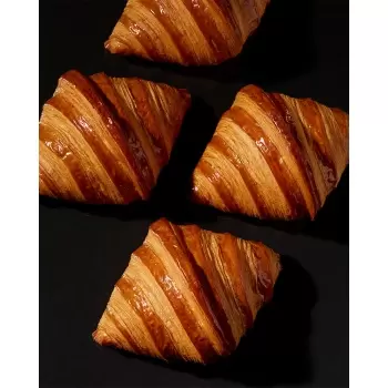 Signature Viennoiseries Pastries By Johan Martin - French and English