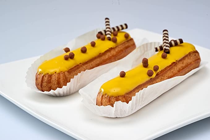 Pastry Chef's Boutique B08GNHXH Paper Long Oval Eclair Candy