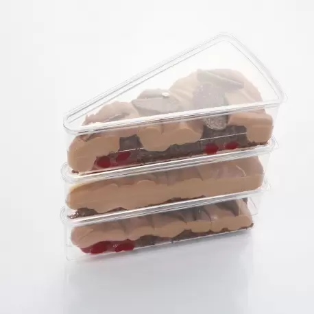 Small Slice Triangle Monoportion Pastry and Dessert Storage Container - 135mm x 69mm x h 42mm - 160 ml -100pcs