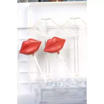Hans Brunner HB-9075-PC Thermoformed Polycarbonate Chocolate Tablet Mold - Lolly Kiss -57 x 35 mm - 15 grs - 4 cavities - 275...