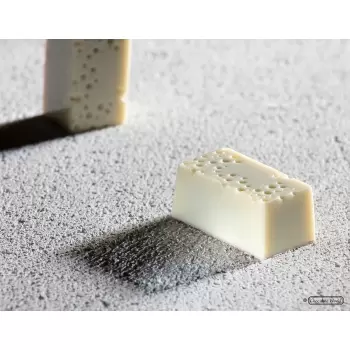 Polycarbonate Rectangular Cube with Bubbles Chocolate Mold - 34mm x 18.5mm x h 15mm - 24 cavity - 10.8gr