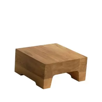 Craster BO_BBOS Craster Small Oak Patisserie Riser 210 × 210 × 100 mm