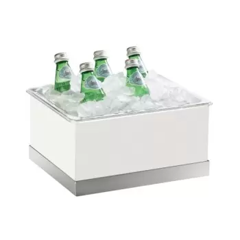 Cal-Mil Luxe Ice Housing With Clear Pan 10" x 12"