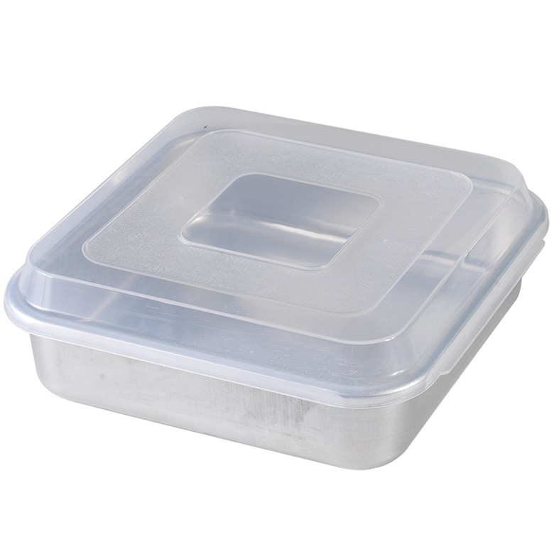 Nordic Ware 45803 Nordic Ware 9” Square Cake Pan with Lid 45803