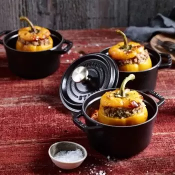 STAUB 1101425 Staub 0.75-qt Round Dutch Oven - Black