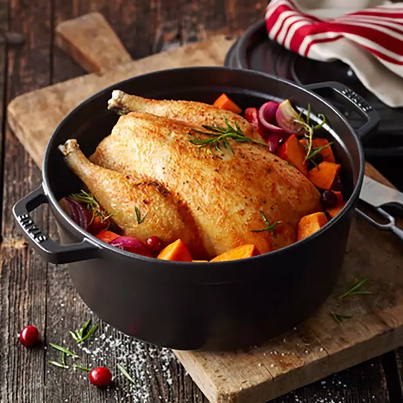 STAUB 1102225 Staub 2.75-qt Round Dutch Oven - Black