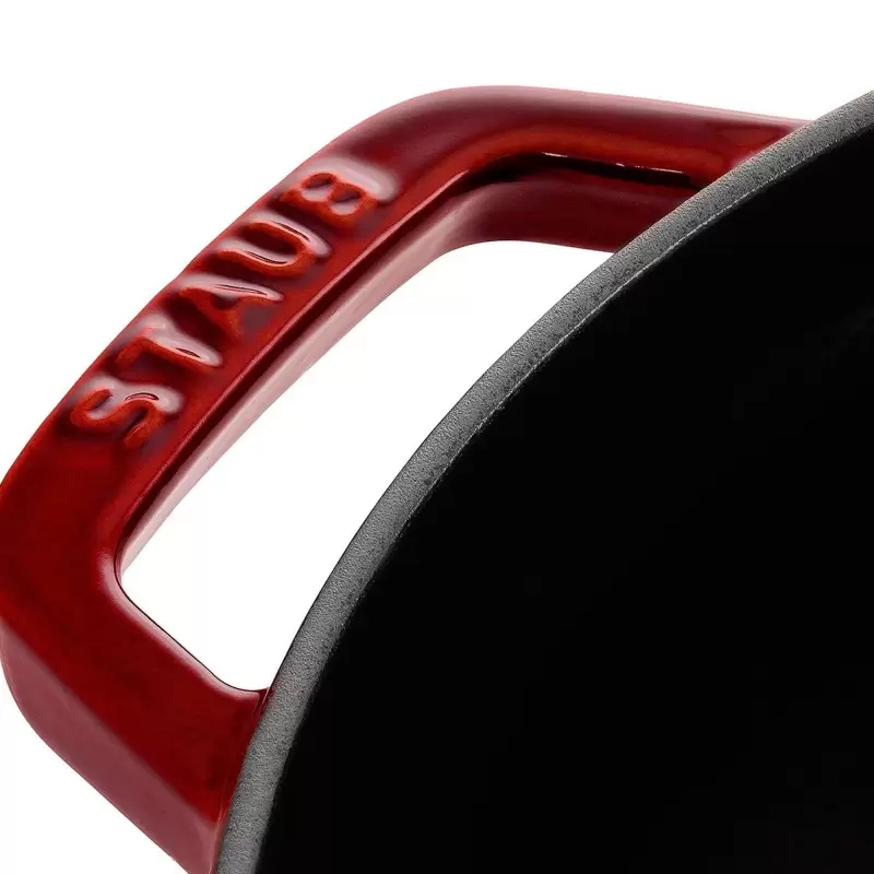 STAUB 1102287 Staub 2.75-qt Round Dutch Oven - Grenadine