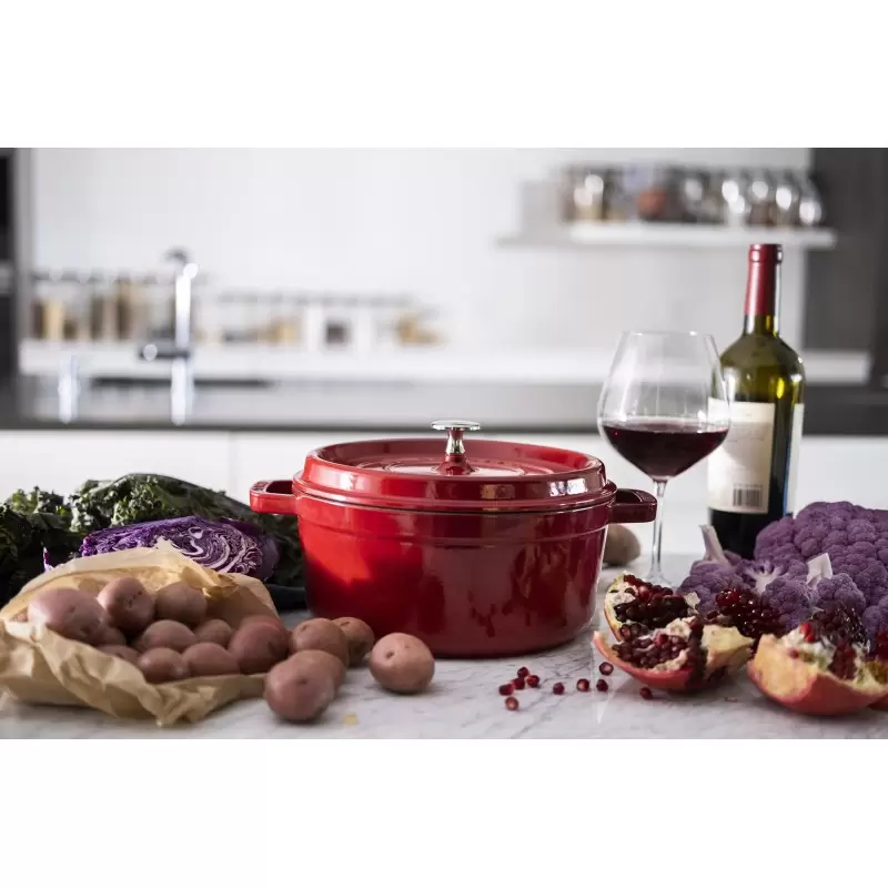 STAUB 1102406 Staub 4-qt Round Dutch Oven - Cherry