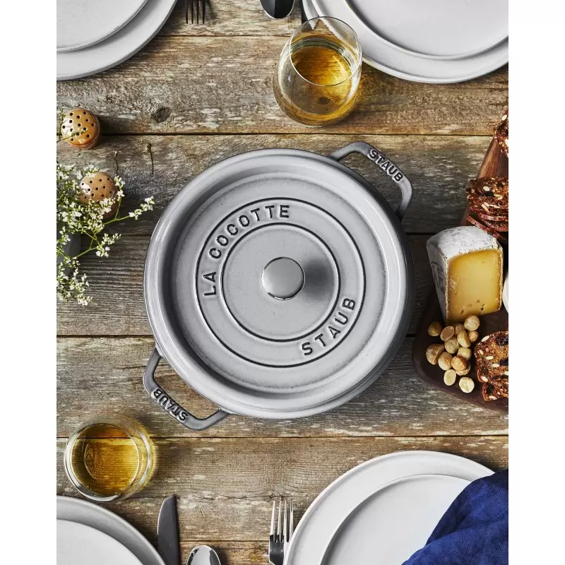 STAUB 1102418 Staub 4-qt Round Dutch Oven - Graphite Grey