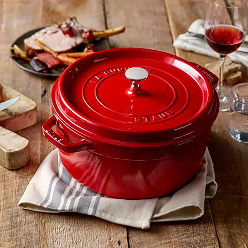 STAUB 1102606 Staub 5.5-qt Round Dutch Oven - Cherry