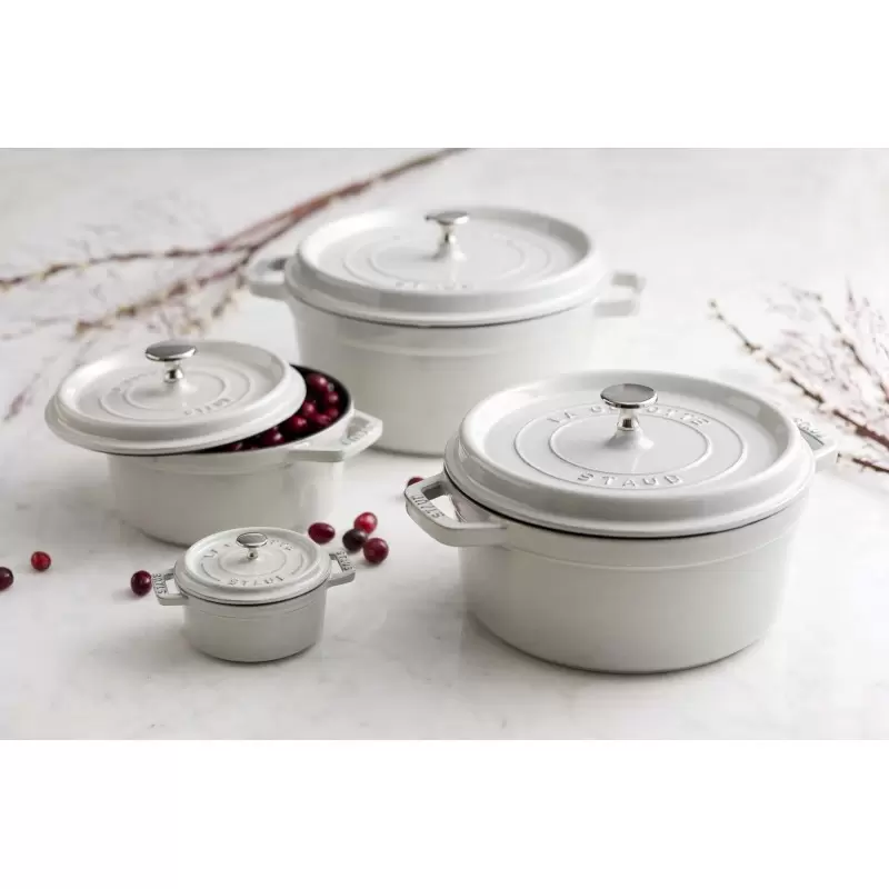 STAUB 11026107 Staub 5.5-qt Round Dutch Oven - White Truffle