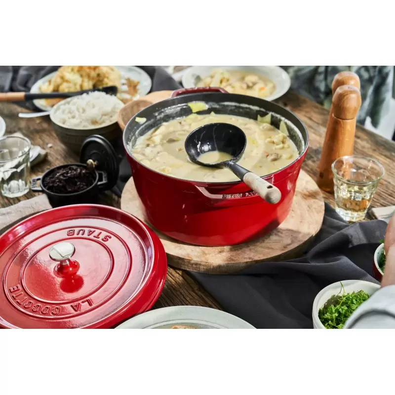 STAUB 1102806 Staub 7-qt Round Dutch Oven - Cherry