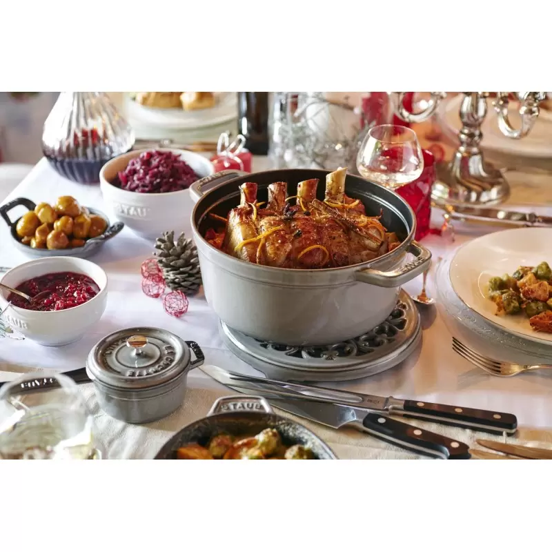 STAUB 1103018 Staub 9-qt Round Dutch Oven - Graphite Grey