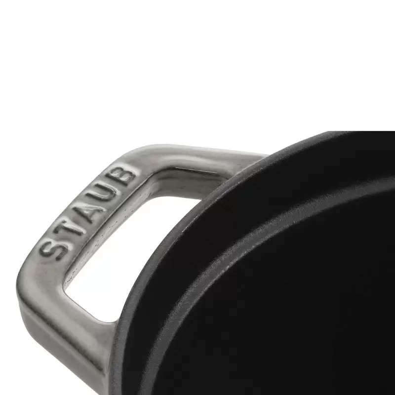 STAUB 1103318 Staub 7-qt Oval Dutch Oven - Graphite Grey