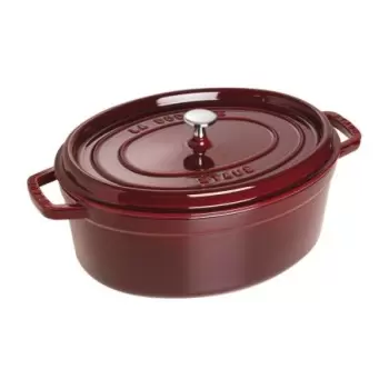 STAUB 1103387 Staub 7-qt Oval Dutch Oven - Grenadine