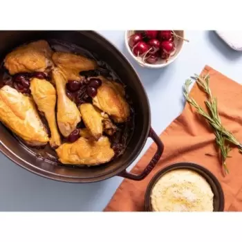 STAUB 1103387 Staub 7-qt Oval Dutch Oven - Grenadine