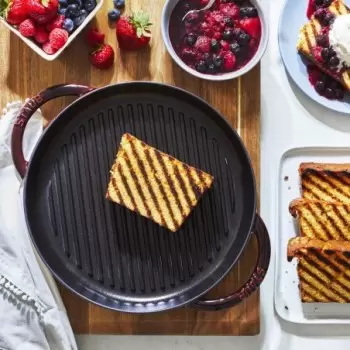 STAUB 12012687 Staub 10" Round Double Handle Pure Grill - Grenadine