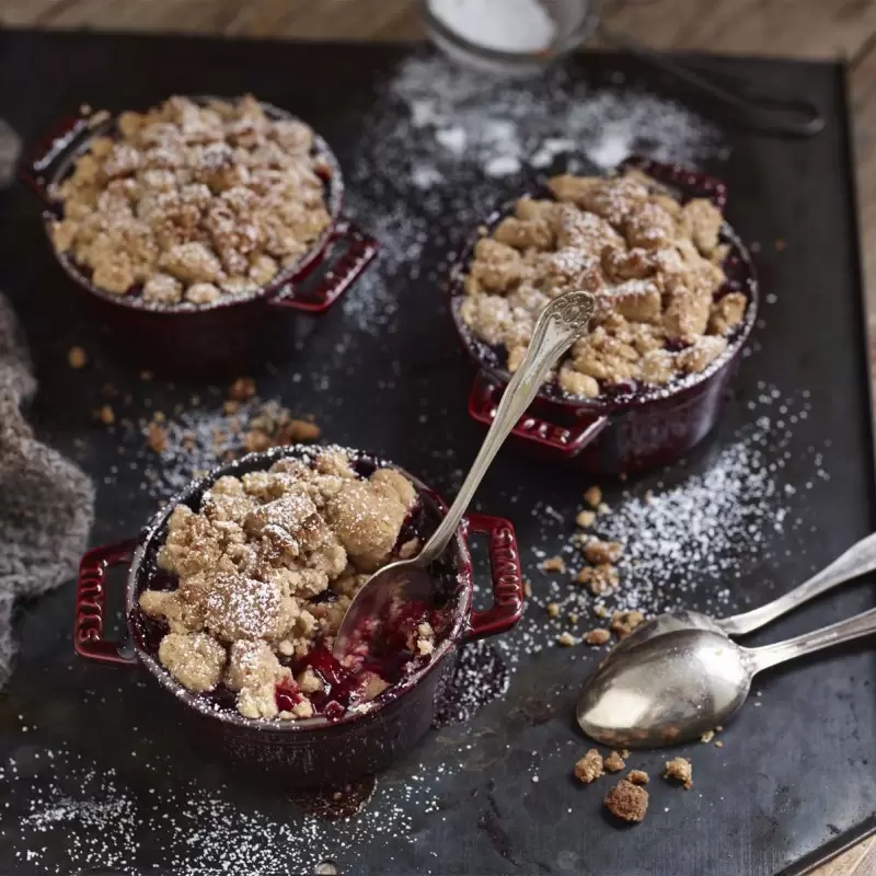 STAUB 1101087 Staub 0.25-qt Mini Round Dutch Oven - Grenadine