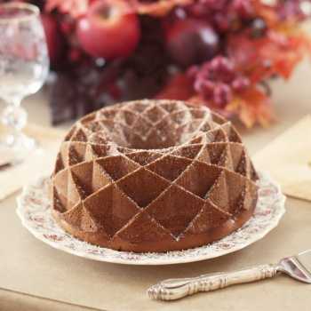 Nordic Ware 87537 Nordic Ware Blossom Bundt Pan