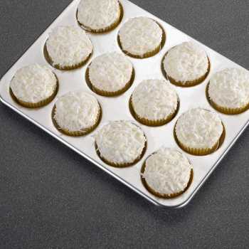 Nordic Ware 45500 Nordic Ware 12 Cavity Muffin Pan Seamless Muffins Pans