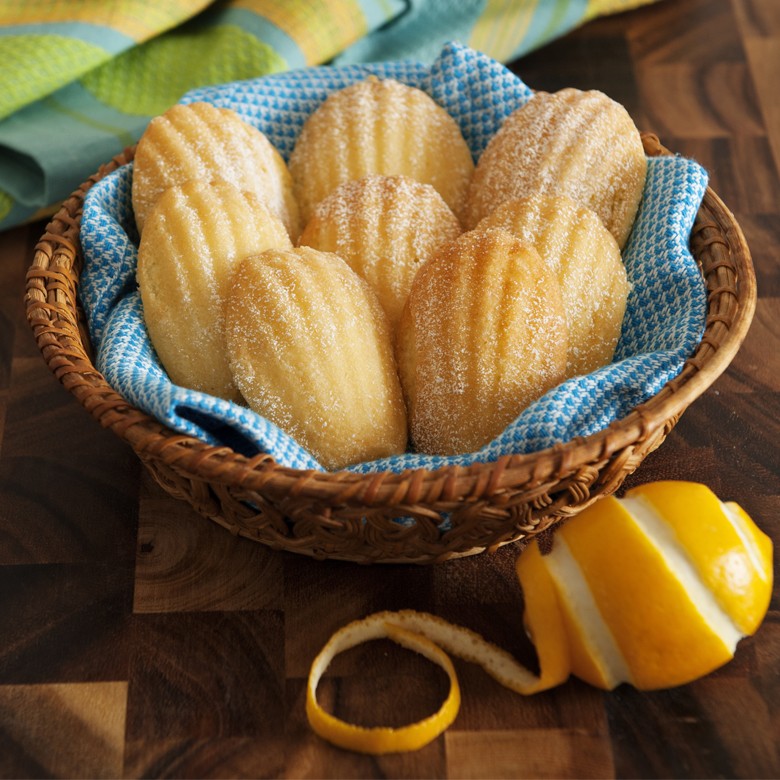 Nordic Ware 44922 Nordic Ware Madeleine Pan