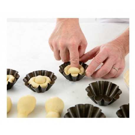 Matfer Bourgeat Brioche Non-Stick Mold 3" Diam. 10 Flutes - Pack of 12 Matfer Bourgeat Brioche Non-Stick Mold 3" Diam. 10 Flutes - Pack of 12