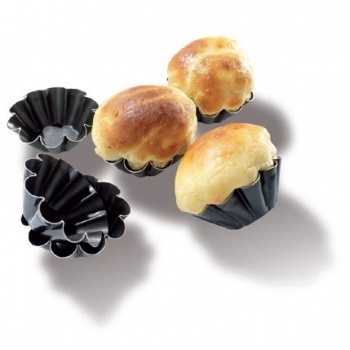 Matfer Bourgeat Brioche Non-Stick Mold 3 1/8" Diam. 10 Flutes - Pack of 12