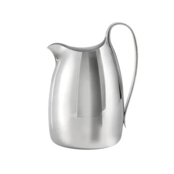 Robert Welch Jug W/Ice Guard L 8 7/8" W 6 5/8" H 5 1/2" - 2 1/4 Qt -