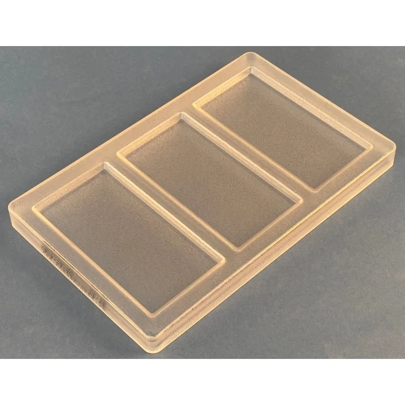 Thermoformed Polycarbonate Chocolate Tablet Mold - Tablet CV-1025 - 141 mm x 71 mm x 7 mm - 80 gr - 3 cavities Thermoformed Polycarbonate Chocolate Tablet Mold - Tablet CV-1025 - 141 mm x 71 mm x 7 mm - 80 gr - 3 cavities
