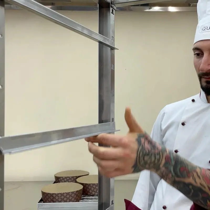 Smart Tray Trolley with Adjustable Guides and Anti-Release System - 18'' x 26'' Smart Tray Trolley with Adjustable Guides and Anti-Release System - 18'' x 26''