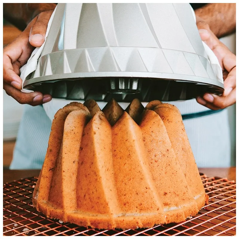 Nordic Ware Cast Aluminum Kugelhopf Bundt® Pan - 10 Cup Capacity Nordic Ware Cast Aluminum Kugelhopf Bundt® Pan - 10 Cup Capacity