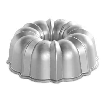 Nordic Ware Commercial Cast Aluminum Original Best Bundt Pan - 12 Cup Capacity