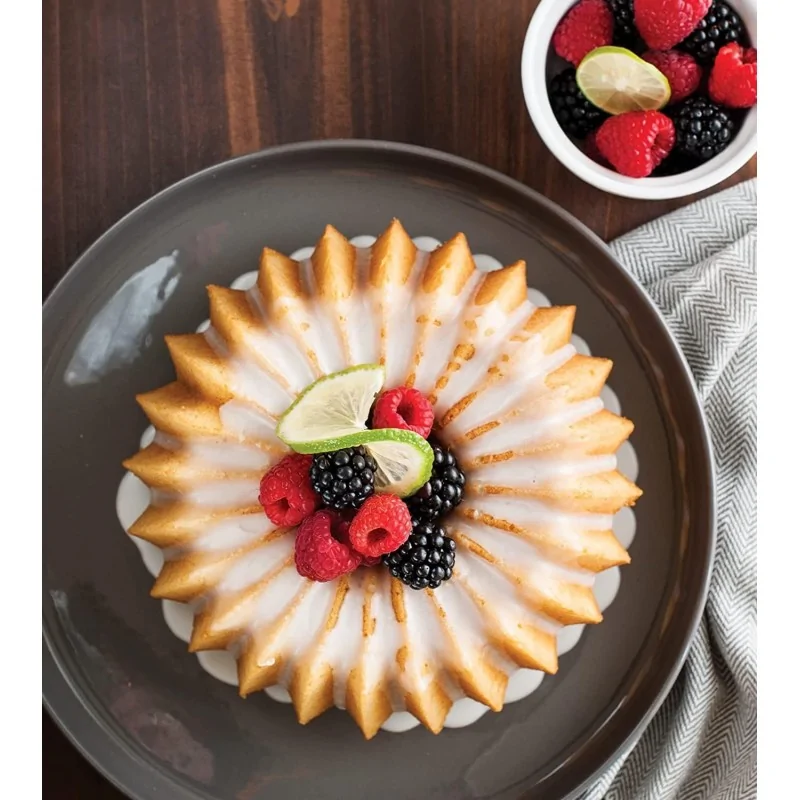 Nordic Ware Commercial Cast Aluminum Brilliance Bundt Cake Pan - 10 Cup Capacity Nordic Ware Commercial Cast Aluminum Brilliance Bundt Cake Pan - 10 Cup Capacity
