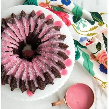 Nordic Ware Commercial Cast Aluminum Brilliance Bundt Cake Pan - 10 Cup Capacity
